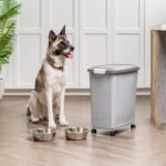 IRIS USA Dog Food Storage Container, Up to 40 lbs, Gray/Dark Gray - Image 7