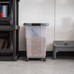 IRIS USA Dog Food Storage Container, Up to 50 lbs, Dark Gray, Made in USA - Image 4