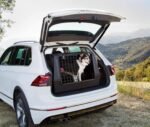 Ferplast Atlas Vehicle SUV Dog Crate, Assembled Car Dog Crate Measures 39L x 23W x 26H, Ideal for Medium to Intermediate Dog Breeds, Black - Image 2