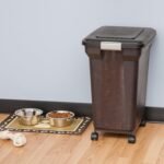 IRIS USA Dog Food Storage Container, Up to 42 lbs, Smoke, Made in USA - Image 2