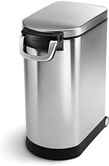 simplehuman Large Pet Food Storage Container, Holds 30-35 lb / 14-16 kg of Dry Dog Food, Cat Food, or Bird Seed, Airtight Lock-Tight Lid with Magnetic Scoop, BPA-Free, Brushed Stainless Steel